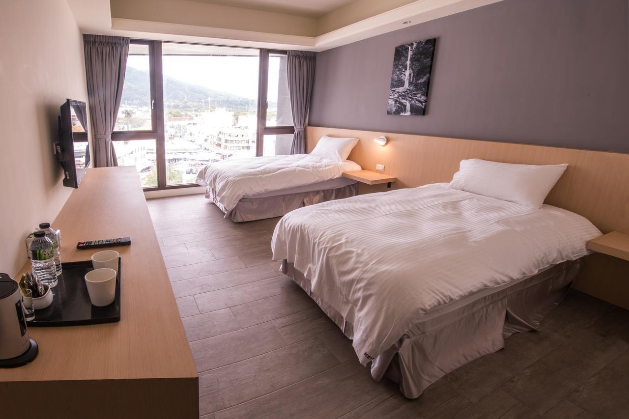 Ket Hotel Yuli Exterior foto